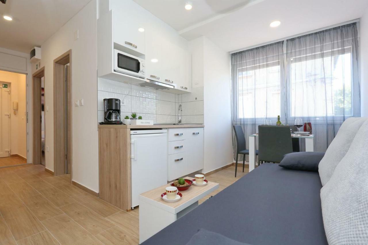 Two New Apartments By The Town Center Zára Kültér fotó
