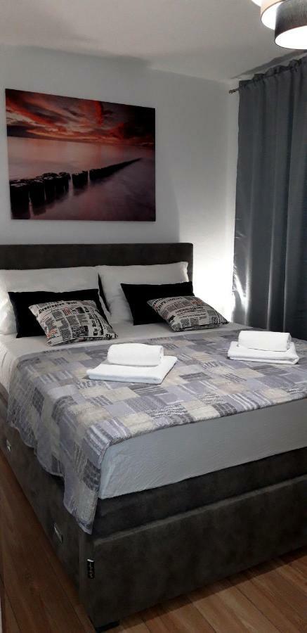 Two New Apartments By The Town Center Zára Szoba fotó